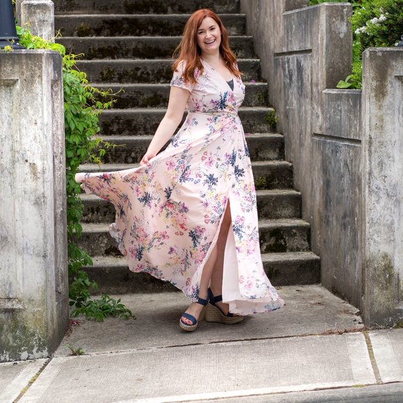 Yumi Kim Calypso Pink Floral Maxi Dress Size Medium - Picture 8 of 17